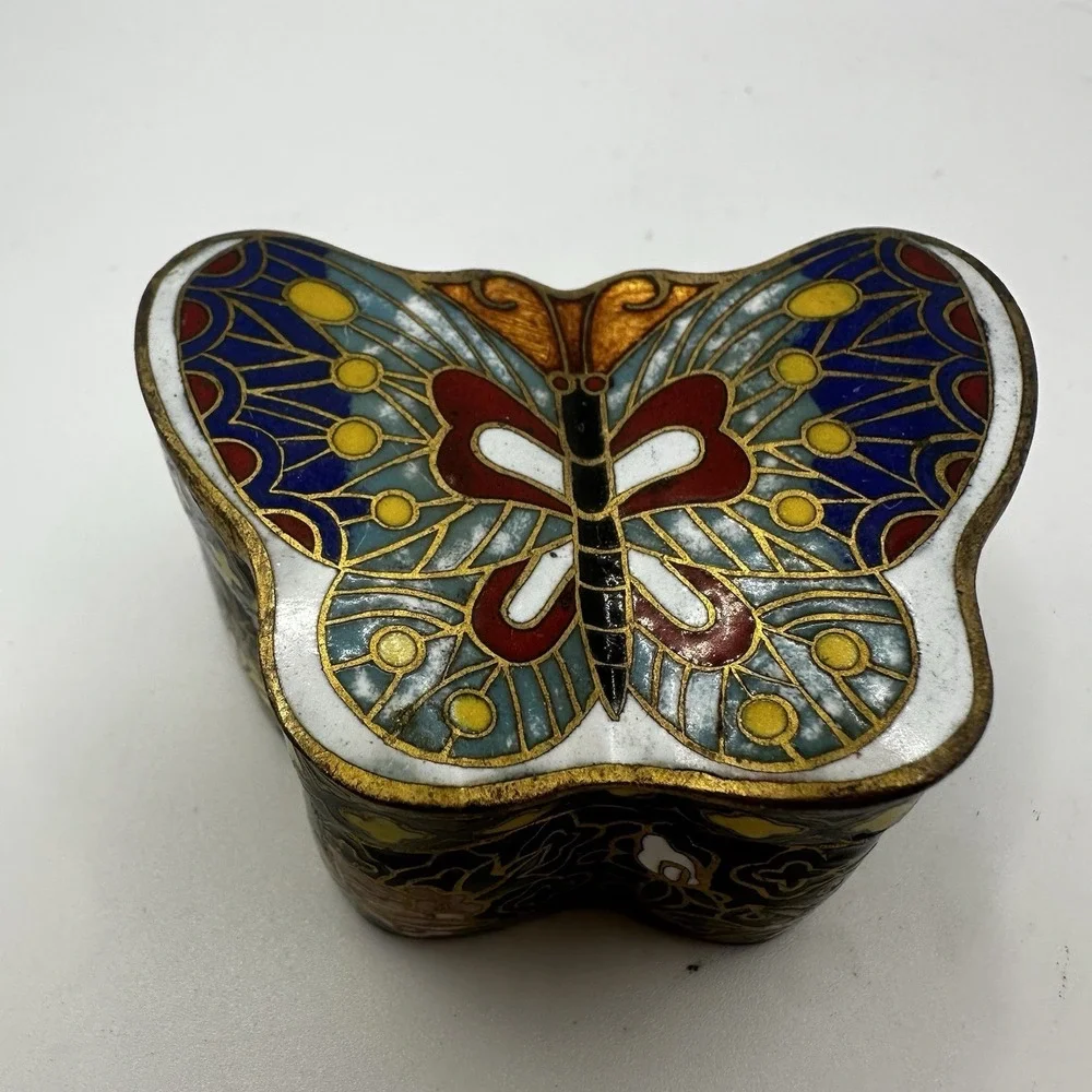 N/A cloisonné enamel